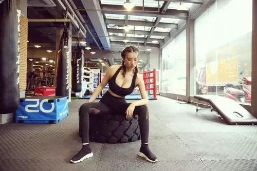 97国产欧美,跨越时空的影视盛宴  第3张